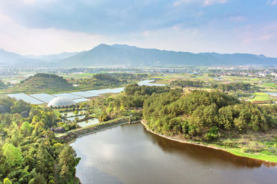 Xiandu Huanglong Mountain Scenic Area