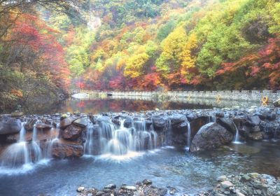 Dashi Lake Scenic Area