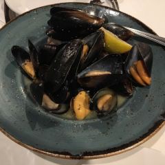 Fanny Bay Oyster Bar & Shellfish Market User Photo