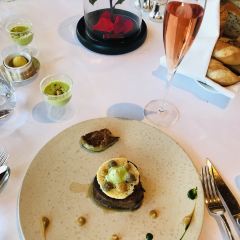 At.mosphere Restaurant and Lounge User Photo