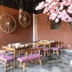 小箐味道(石林大道店) User Photo