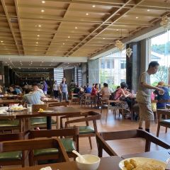 贤居温泉度假酒店餐厅 User Photo