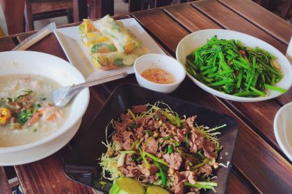 Sabaidee Pakse Restaurant