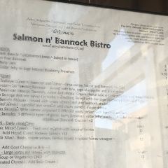 Salmon n' Bannock 여행 사진
