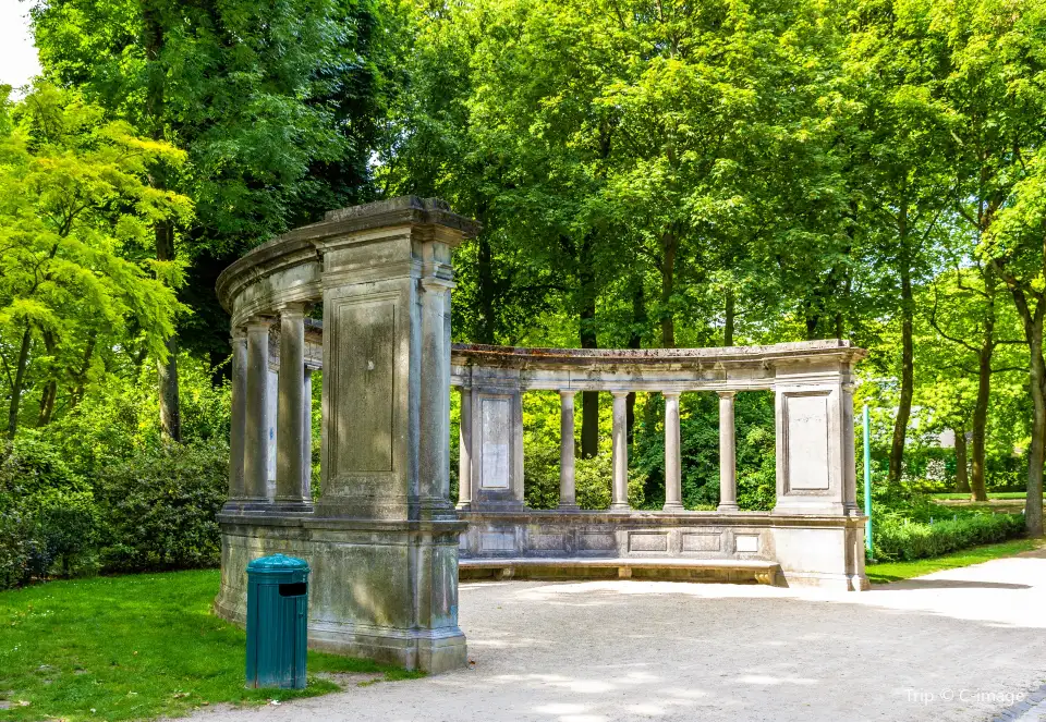 2_Cinquantenaire