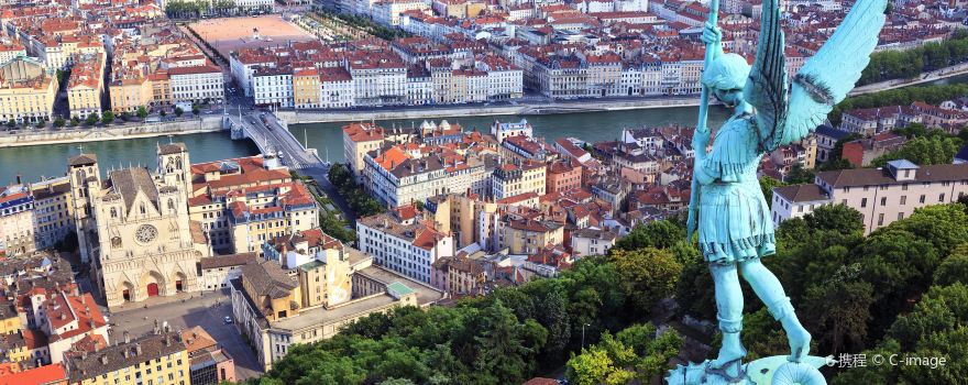 Lyon