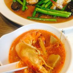 Somboon (Siam Square One) User Photo