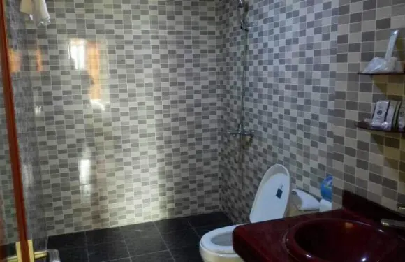 紫金聚寶樓旅館（九和鎮店）