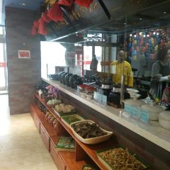 MANG QIAN MANG HOU MA MA CAI User Photo