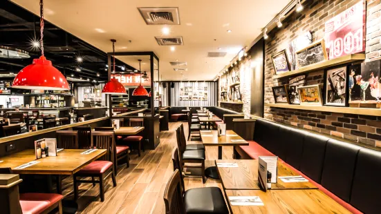 T.G.I Friday's gaoxiongmengshidai Restaurant