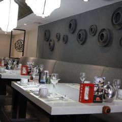 Korean JiangJun NiuPai KaoRou Restaurant (XinYang Road) 여행 사진
