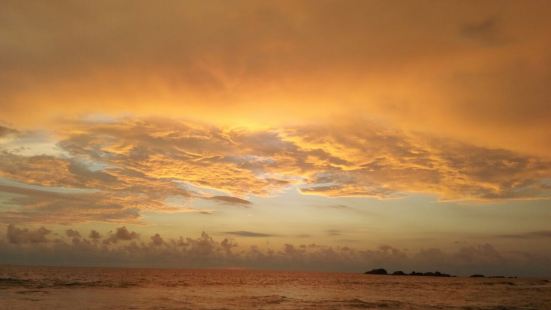 欣賞印度洋落日的絕佳之處，位於斯里蘭卡南部沿海地區，有着排名