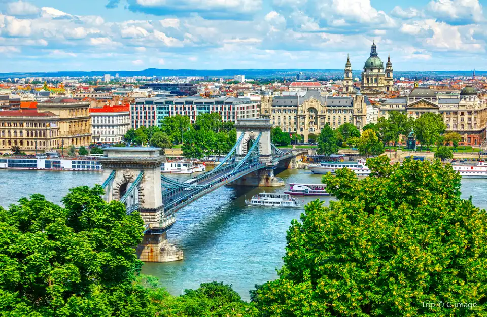 3_Széchenyi Chain Bridge