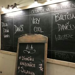 Folkklubs Ala Pagrabs 여행 사진