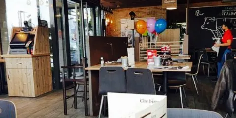 Roadhouse Restaurant