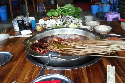胡涂印象老串串(普田街店)