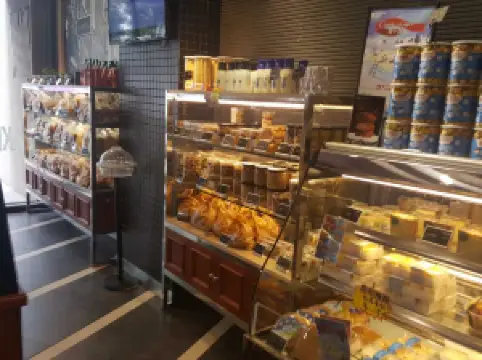 梁师傅蛋糕(滕州市龙泉店)