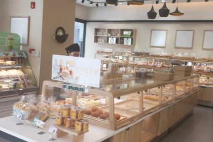 Qianji West Bakery (erqiwanda)