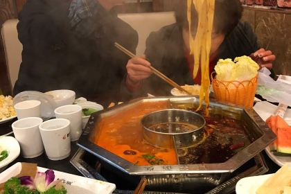 Chaotianmen Hot Pot (guogou)