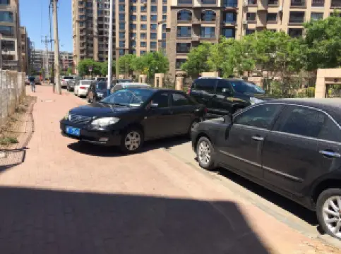 KEN DE JI LONG WAN DA JIE DIAN