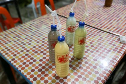 Jonah's Fruit Shake & Snack Bar