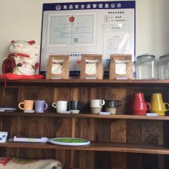 Shi Tou Xian Sheng De Kao Lu ( Kuan Hou Li ) User Photo