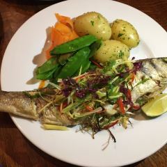 Hooked Seafood User Photo