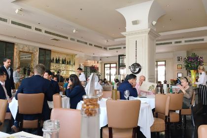 LA PETITE MAISON DUBAI