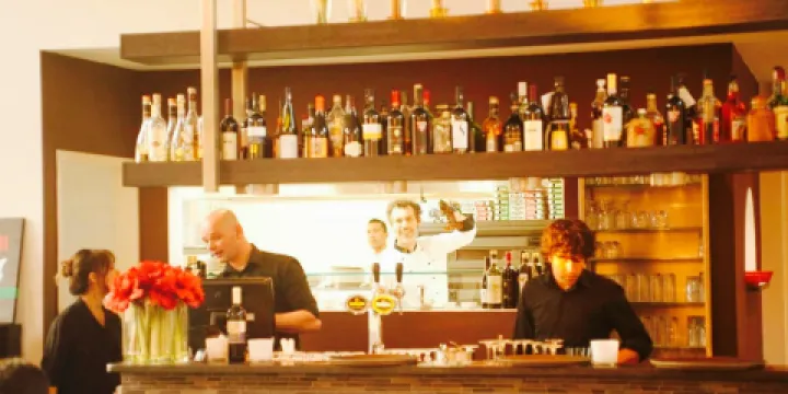 Ristorante & Wine Bar Isolani