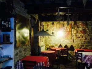 Trattoria di Campagna Borgo Cenaioli