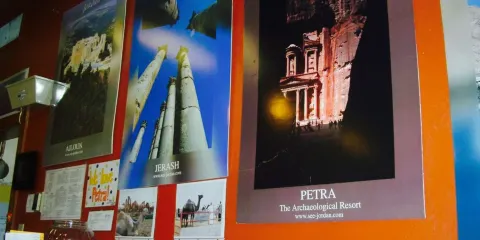 Petra Cafe