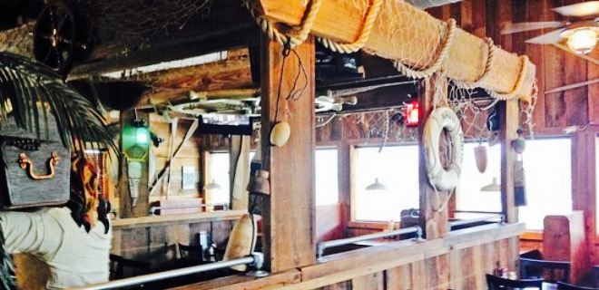 Ralph's Harborview Bar & Grill