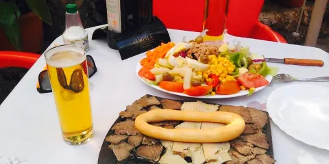 Chiringuito Restaurante Cerrada Del Utrero