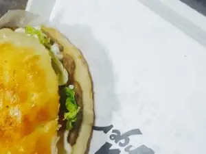 m burger