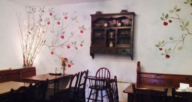 Suitor Craft Gallery and Coffee Shop