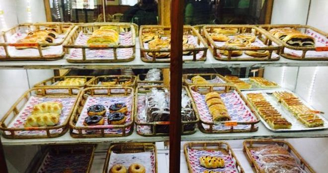 Everest Bakery