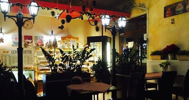 Cukiernia Restauracja Kawiarnia Jaga