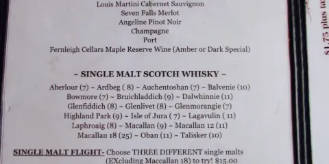 MacLaomainn's Scottish Pub