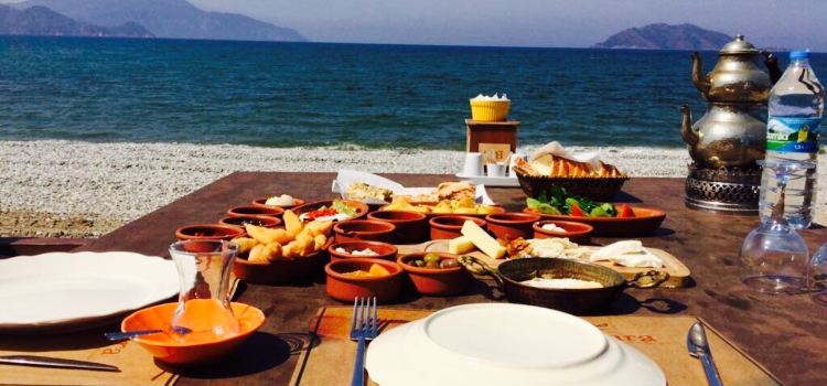 Zentara Beach & Kitchen