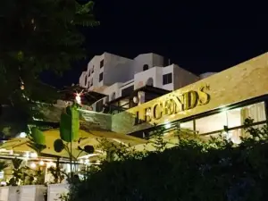 LEGEND'S SPORTS CLUB