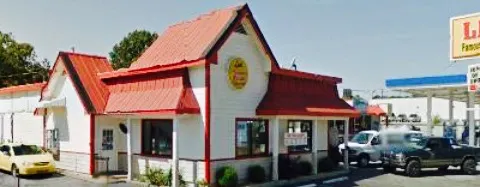 Lee's Famous Recipe Chicken