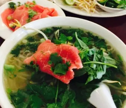 Pho Ga Quang Minh