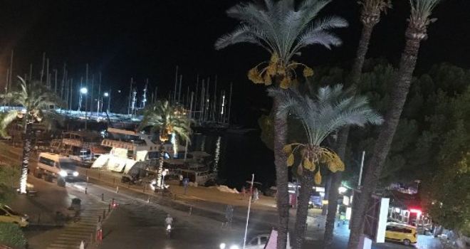 Agora Restaurant & Meyhanesi