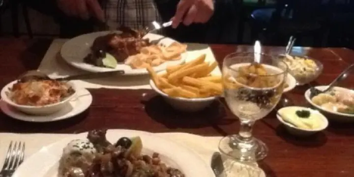 Fat Alice & Moody Cracker