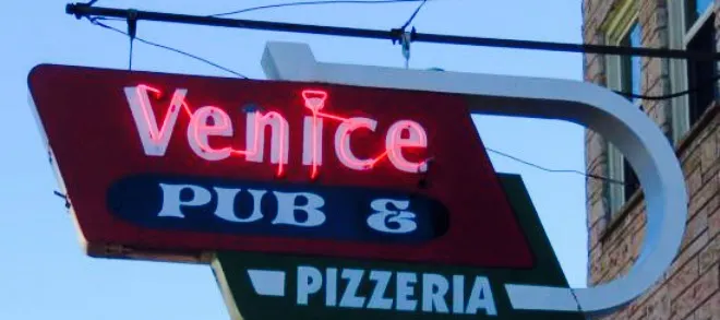 Venice Pub and Pizzeria