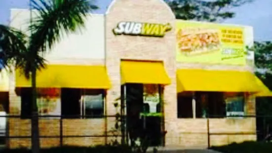 Subway Barra Do Garcas-Mt