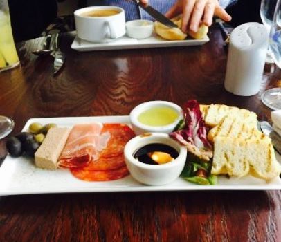 popinjay hotel bistro