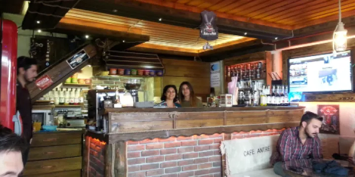Cafe Antre