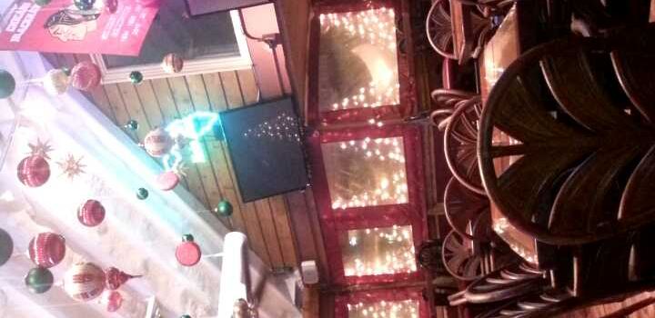Crossroads Tavern & Eatery