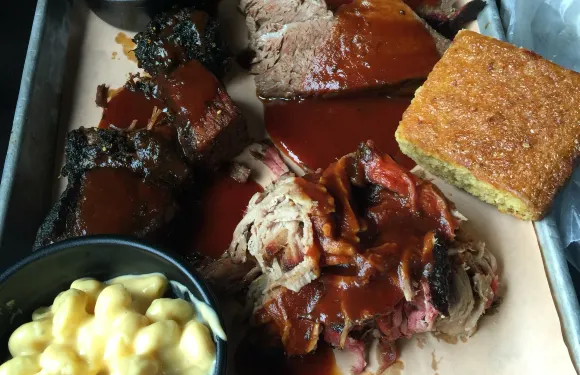 Bear's Smokehouse